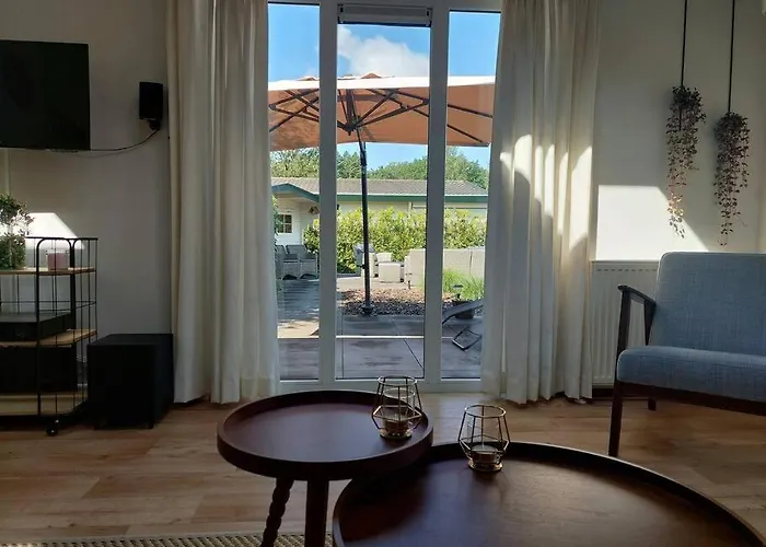 別荘 Heerlijk Huisje In Het Groen *