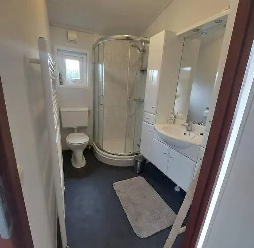 Heerlijk Huisje In Het Groen 別荘 *